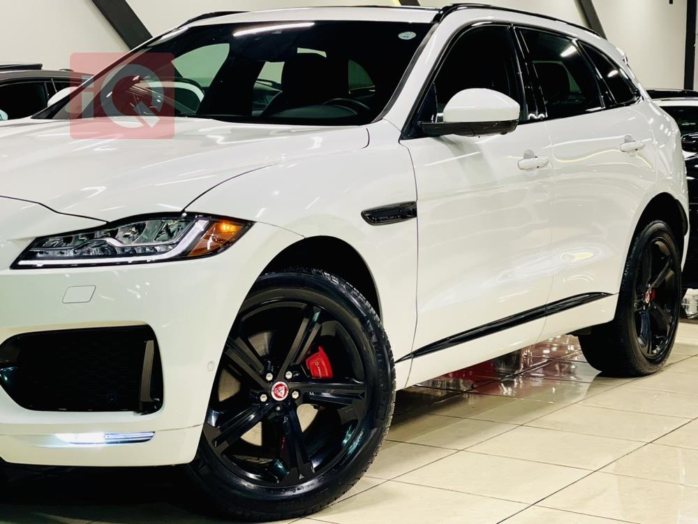 جاگوار F-Pace